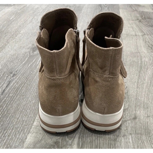 Steve Madden Glided Unit Leather Platform High-Top Sneaker Beige Women's 8.5M - Picture 4 of 7